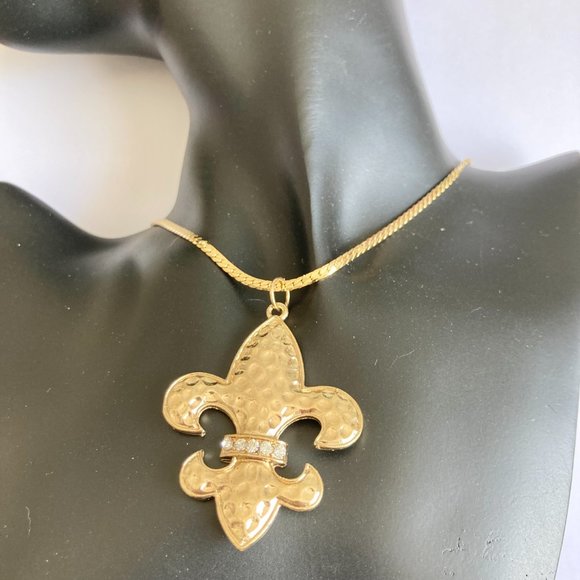 Vintage Fleur de Lis Pendant Necklace Gold Plated 24" BIG Statement Mardi Gras - Picture 2 of 12
